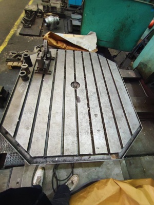 Горизонтально-расточной станок 2636гф2