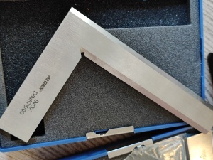 Поверочный угол Аторн Atorn новый