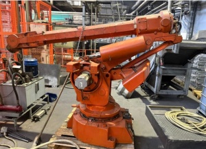 Робот ABB IRB 6400