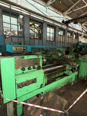 Токарно-винторезный станок 16к20 (1752)