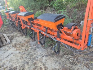 Посевная техника Весна 8