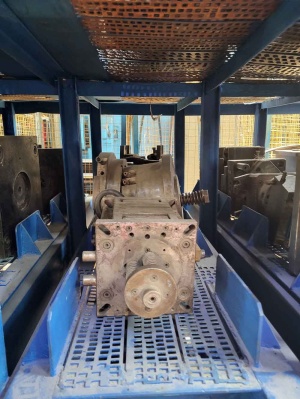 Пресс-формы для литья пластмасс