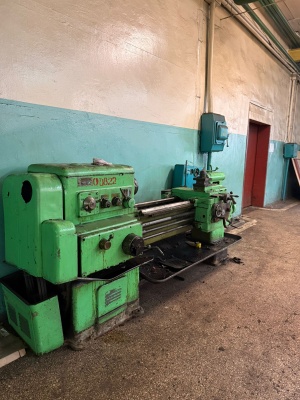 Токарно-винторезный станок 1к62