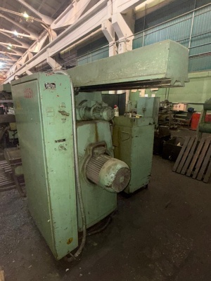 Горизонтально-фрезерный станок 6т83-1