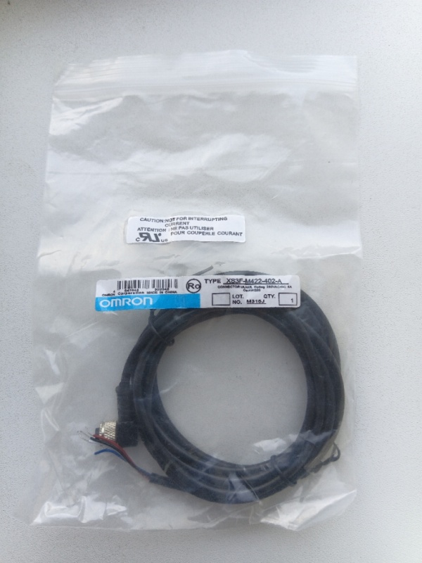 Кабель с разъемом М8,4pin. XS3F-M422-402-A