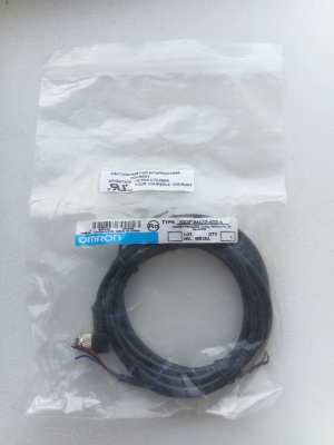 Кабель с разъемом М8,4pin. XS3F-M422-402-A