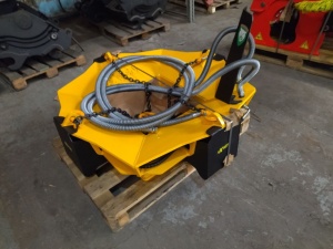 Сваескусыватель на экскаватор-погрузчик CASE, MST, BULL и другие