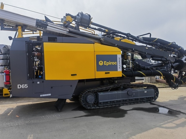 EPİROC FlexiRoc D65 Буровой станок / Новый