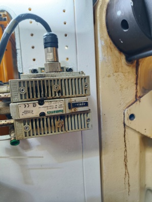 Инжекционно-литьевая машина «HUSKI H225 RS55/50»