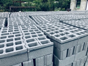 ШЛАКОБЛОК– АВТОМАТИЧЕСКАЯ БЕТОННАЯ ТРОТУАРНАЯ МАШИНА – 245.000 $