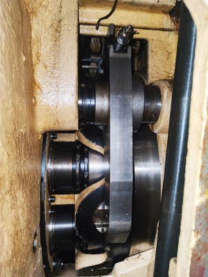 Токарный автомат 1б290-8