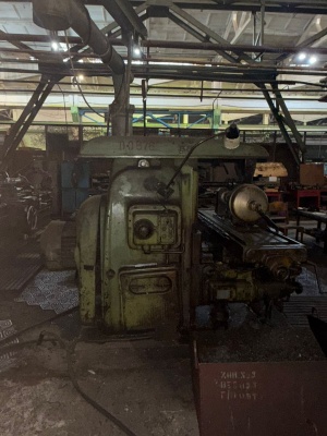 Горизонтально-фрезерный станок 6м83