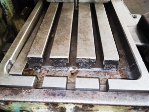 Горизонтально-фрезерный станок 6т82-1 (2352)