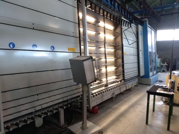 Линия мойки и сборки стеклопакетов Bystronic