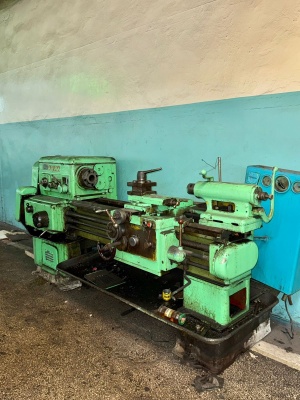 Токарно-винторезный станок 1к62