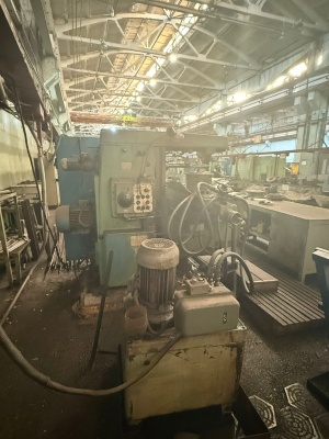 Горизонтально-фрезерный станок 6т82г-29