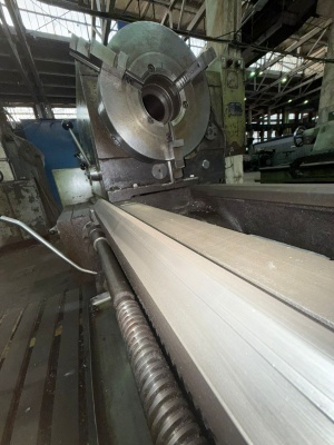 Токарно-винторезный станок 1м63мф101