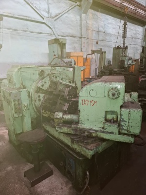 Зубострогальный станок 5а250