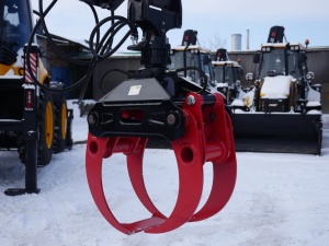 Лесозахват маятниковый на экскаватор-погрузчик MST, Bobcat, JCB и другие