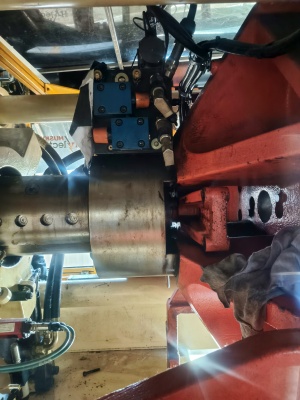 Инжекционно-литьевая машина «HUSKI 225RS65/60»