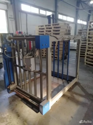 Пресс для утилизации текстильных отходов