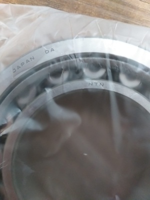 Однорядный Роликовый Подшипник NTN NJ 214 / НОВЫЙ