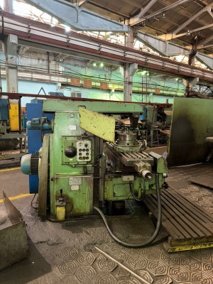 Горизонтально-фрезерный станок 6т82г-29 (2579)