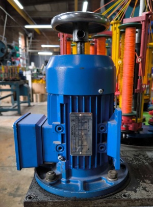 Шнуроплетельная машина ст 1-24