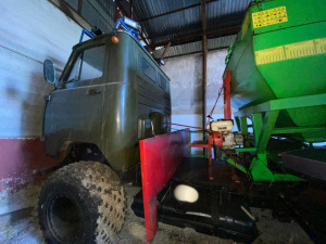 Разбрасыватель удобрений МВУ-1100 на базе УАЗ