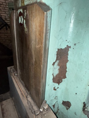 Вертикально-фрезерный станок с ЧПУ 6р13ф3