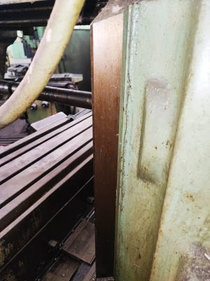 Горизонтально-фрезерный станок 6т83-1