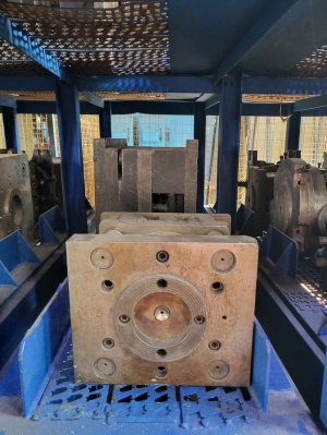 Пресс-формы для литья пластмасс