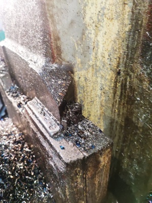 Вертикально-фрезерный станок вм127м (2594)