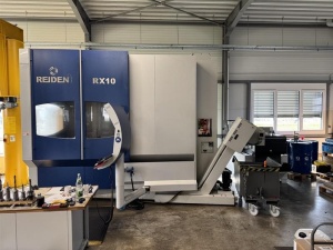 5 осевой обрабатывающий центр REIDEN RX10 5X