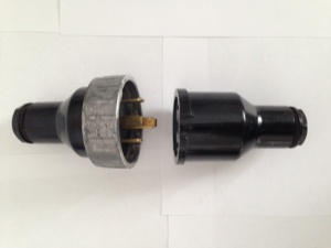 ИЭ 9901А, ИЭ 9902А соединитель штепсельный