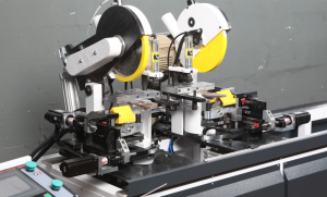 Усозарезной 5-ти осевой торцовочный двухголовый пильно-сверлильный станок AHC ALUEXPERT 300PRO