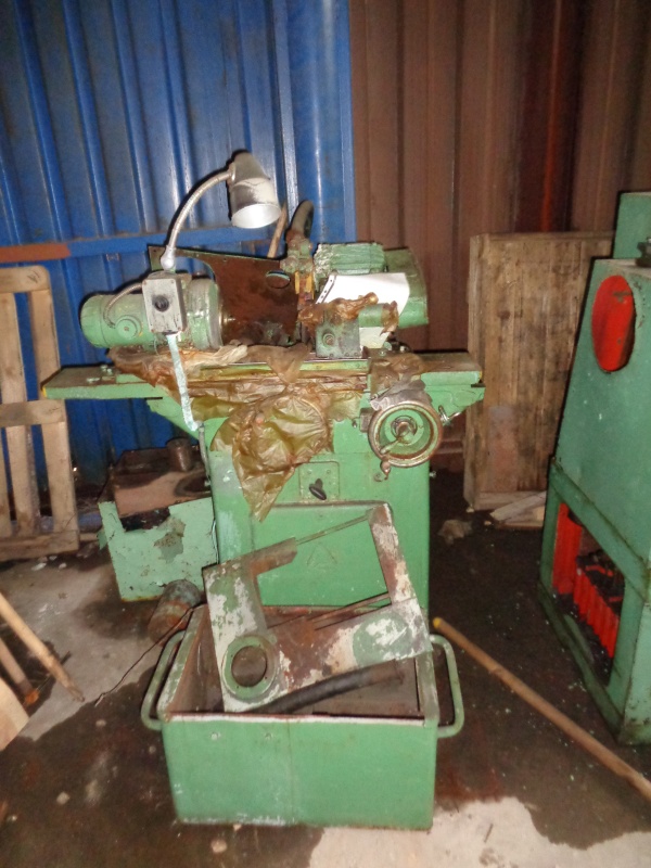 Круглошлифовальный станок В88