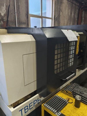 Токарный станок с чпу ТС1625Ф3