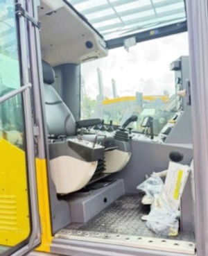 EPİROC PowerRoc D60 Гидравлический буровой станок с погружным пневмоударником/Новый