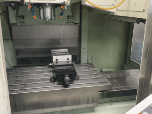 3-осевой вертикальный обрабатывающий центр SPINNER VC 1150