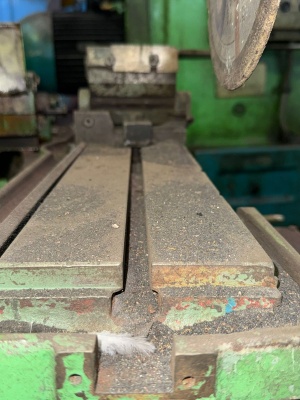 Универсально-заточной станок 3в642 (2688)