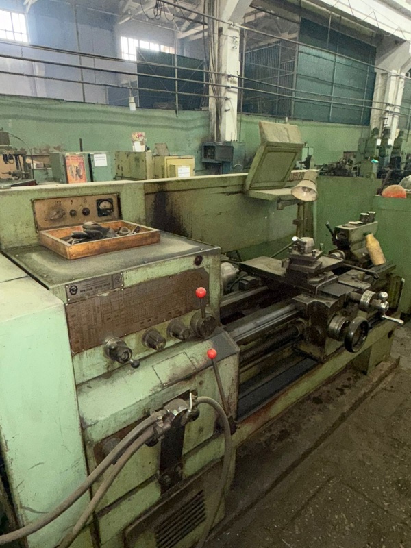 Токарно-винторезный станок 16к20 (1870)
