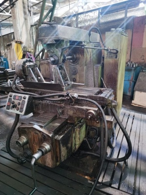 Горизонтально-фрезерный станок 6т82-1 (2244)