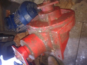 Редуктор угловой