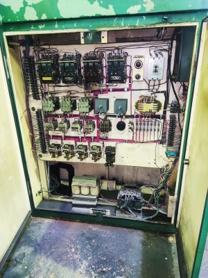 Горизонтально-расточной станок 2л614