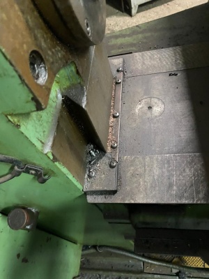 В продаже горизонтально-фрезерный станок UF1-1