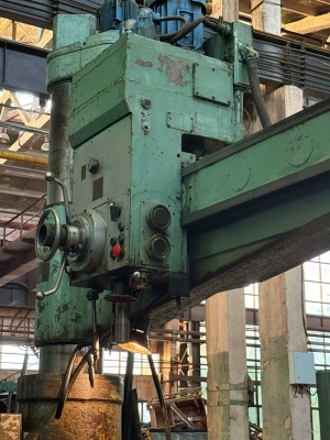 Радиально-сверлильный станок 2а554