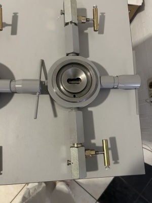 Штуцер регулируемый фланцевый ШРФ-20 с комплектом вентилей