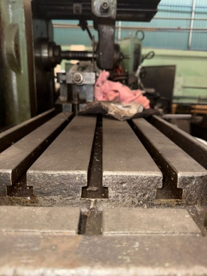 Горизонтально-фрезерный станок 6р83 (1452)