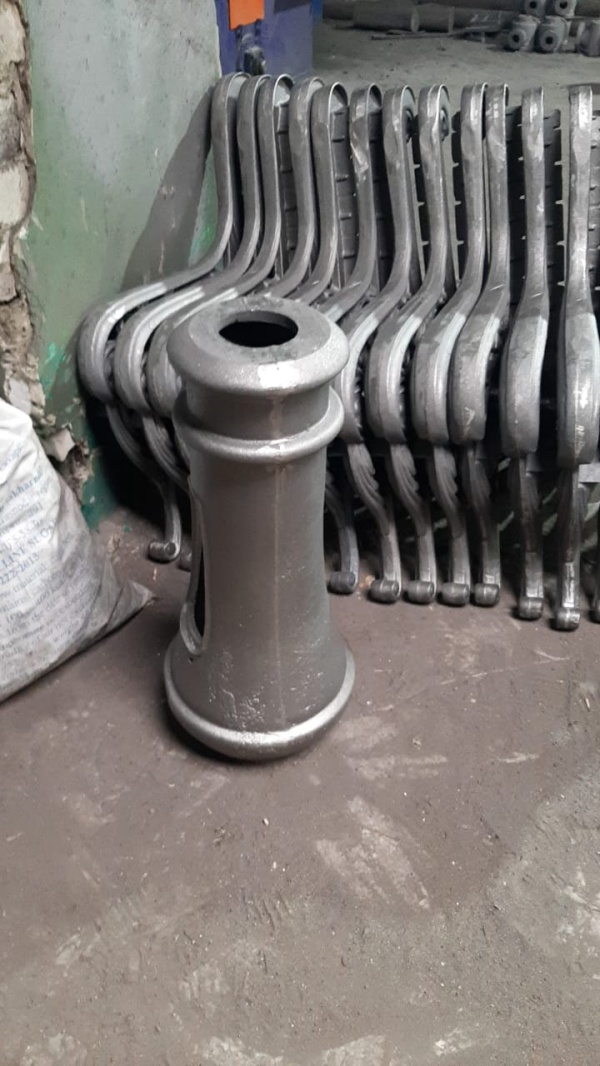 Столбы чугунные